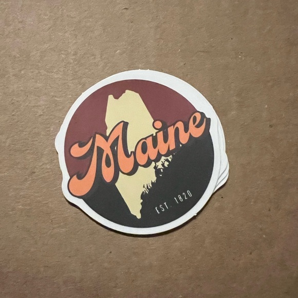 Maine Matte Finish PVC Removable Waterproof Decor Accent St… - Picture 9 of 9